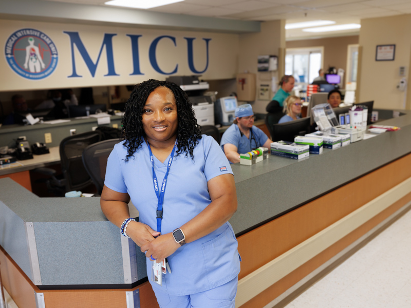 As a unit secretary, Nechole Sullivan fills multiple roles in preparing nursing staff for patient care in the Medical Intensive Care Unit (MICU).